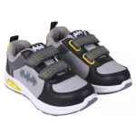  Batman LED villogó, világító utcai cipő 26